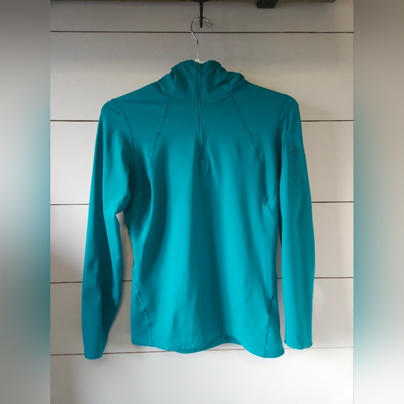 Arcteryex long Sleeve Quarter Zip - Picture 2 of 5